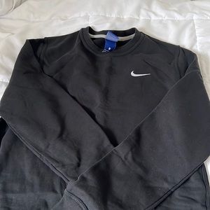 Nike sweatshirt, size Large, worn couple of times